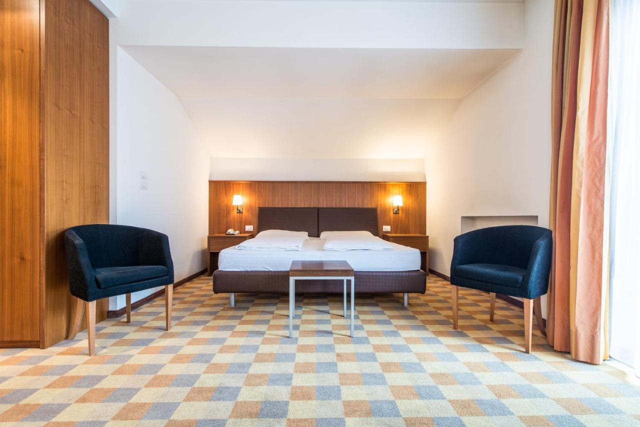 Hotel Tubris Campo Tures Extérieur photo