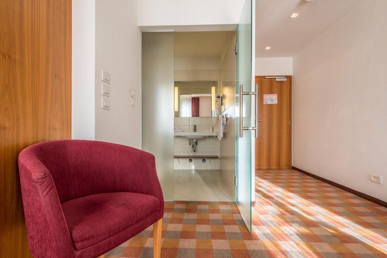 Hotel Tubris Campo Tures Extérieur photo